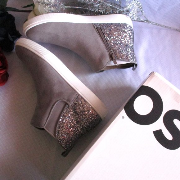 SO NOAH PEWTER SNEAKERS BIG GIRLS SIZE 5  - WOMENS 7 - Picture 9 of 15